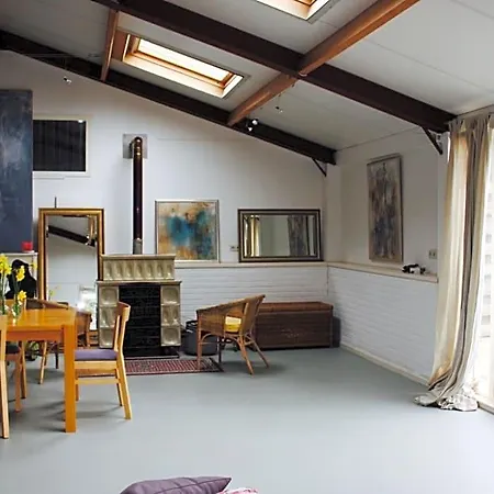 Bed & Breakfast Atelier La Luna