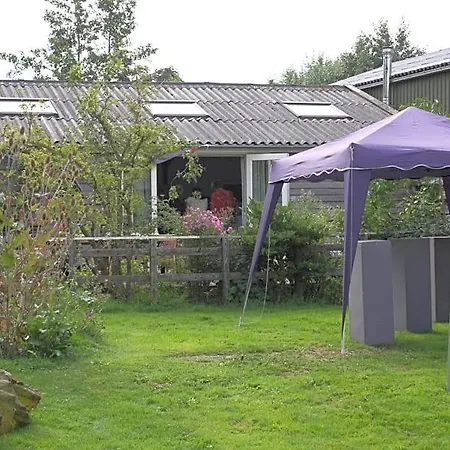 Bed & Breakfast Atelier La Luna Berkenwoude