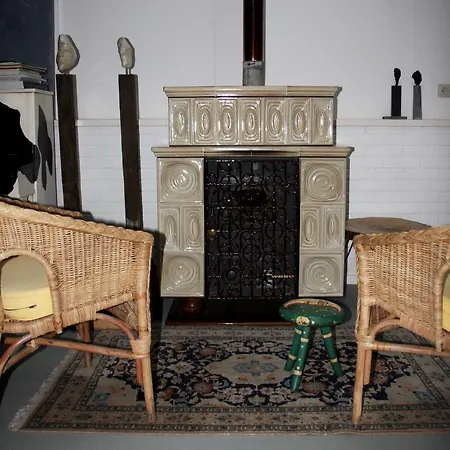 Atelier La Luna Bed & Breakfast Berkenwoude